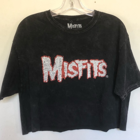 Misfits Punk Rock Band Crop T Shirt - Picture 3 of 3